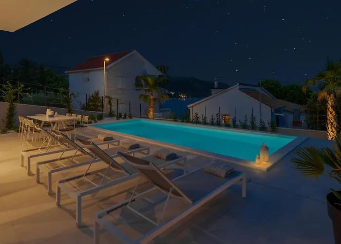 Juliet Villa Trogir